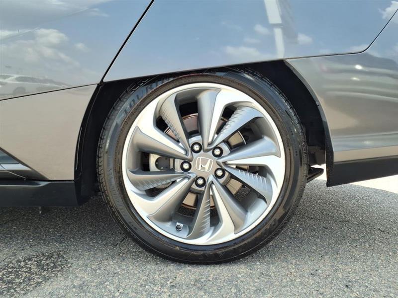 Honda Clarity Touring Plug-In Hybrid 2018