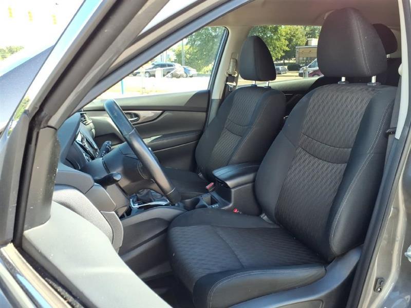 Nissan Rogue SV 2WD 2018