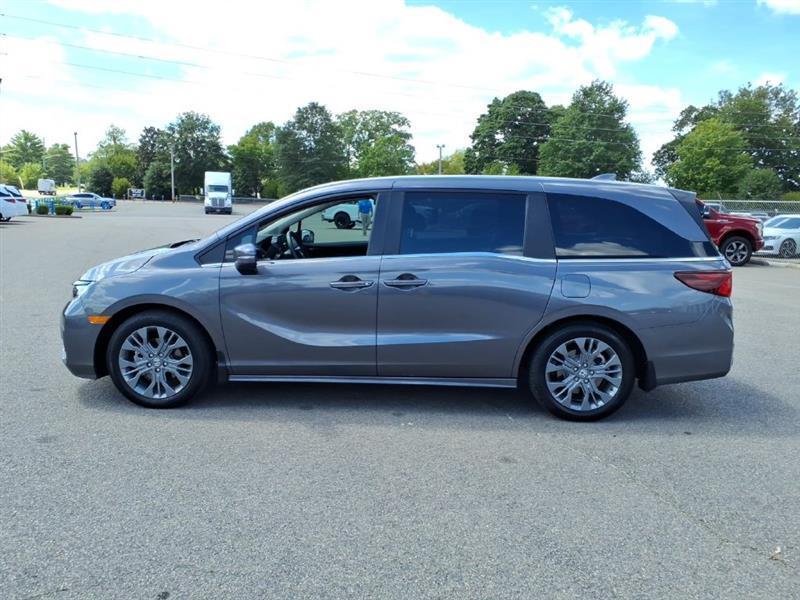 Honda Odyssey Touring 2026