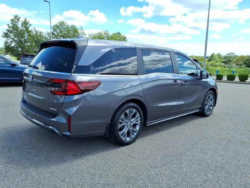 Honda Odyssey Touring 2026