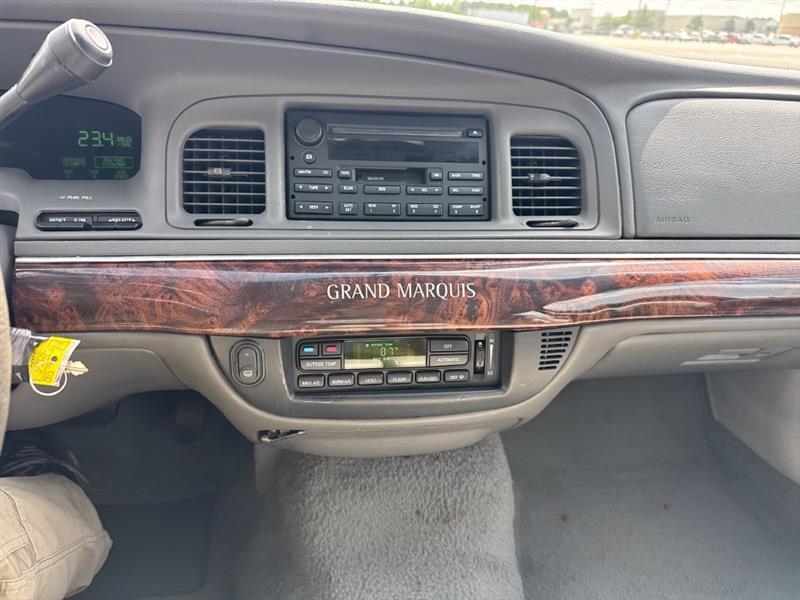 Mercury Grand Marquis LS Premium 2004