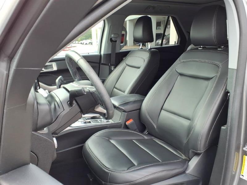 Ford Explorer XLT AWD 2023