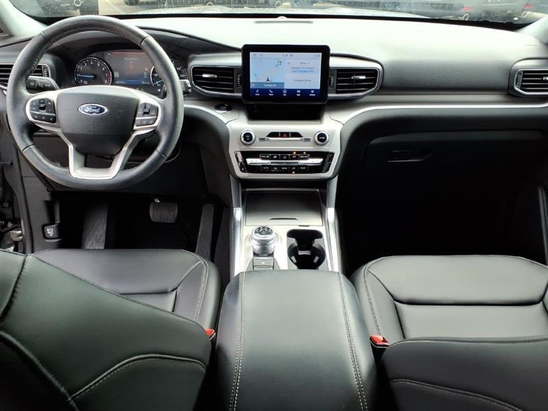 Ford Explorer XLT AWD 2023