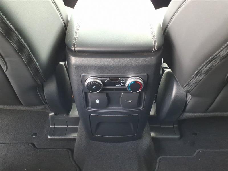 Ford Explorer XLT AWD 2023