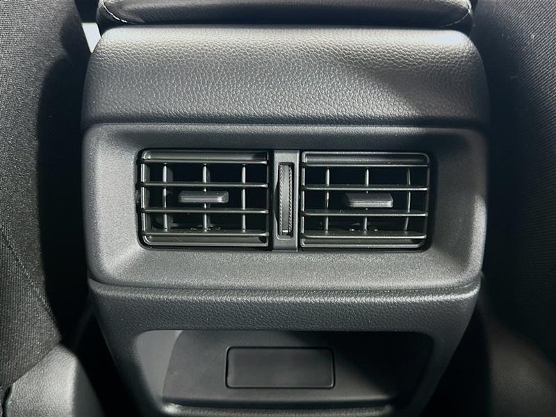 Honda CR-V LX 2WD 2026