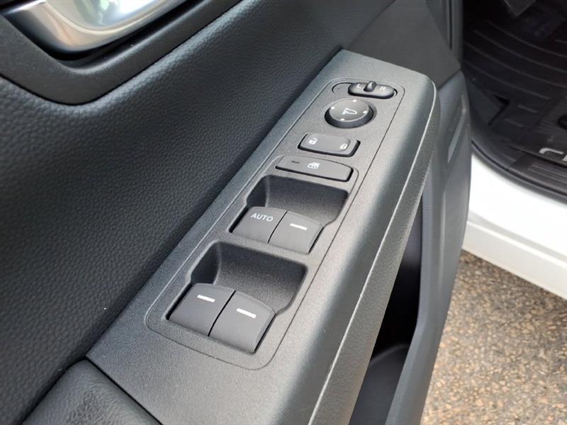 Honda CR-V LX 2WD 2026