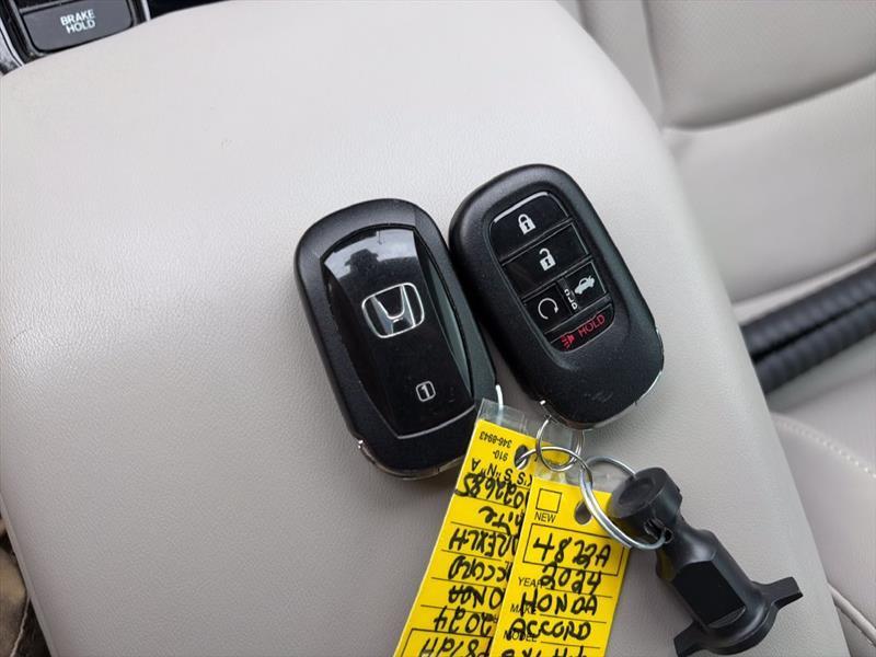 Honda Accord EX-L Hybrid 2024