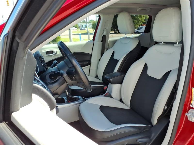 Jeep Compass Latitude FWD 2019