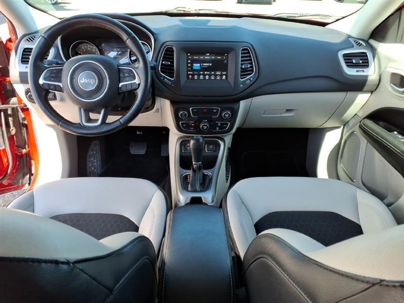 Jeep Compass Latitude FWD 2019