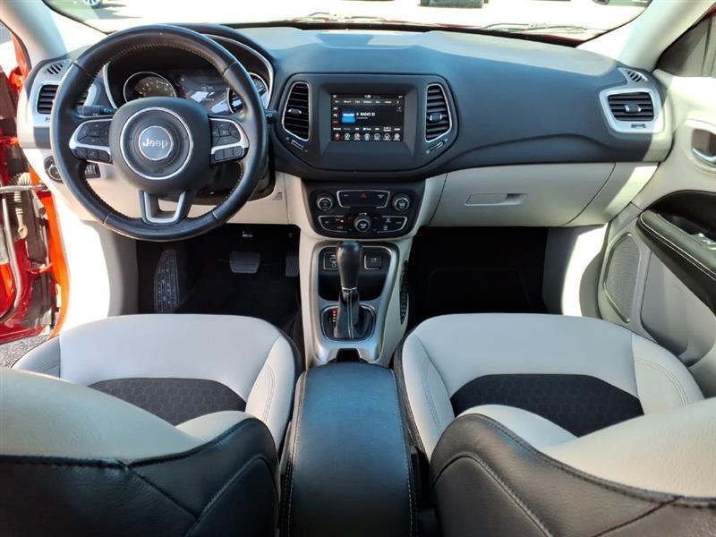 Jeep Compass Latitude FWD 2019