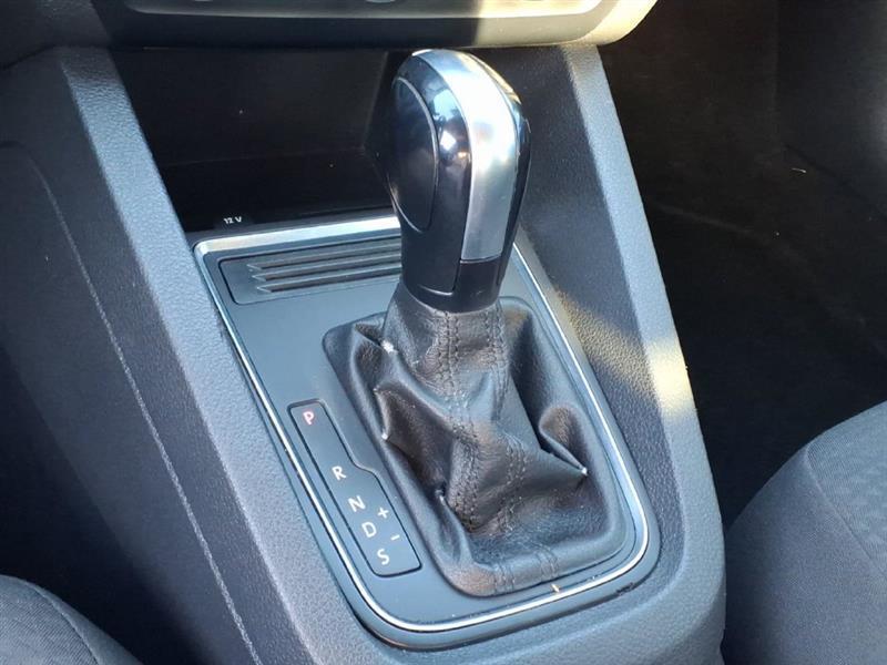 Volkswagen Jetta 1.4T S 6A 2016