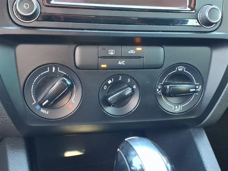 Volkswagen Jetta 1.4T S 6A 2016