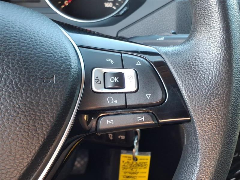 Volkswagen Jetta 1.4T S 6A 2016