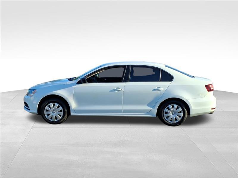 Volkswagen Jetta 1.4T S 6A 2016