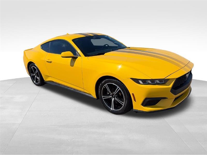 Ford Mustang EcoBoost Coupe 2024