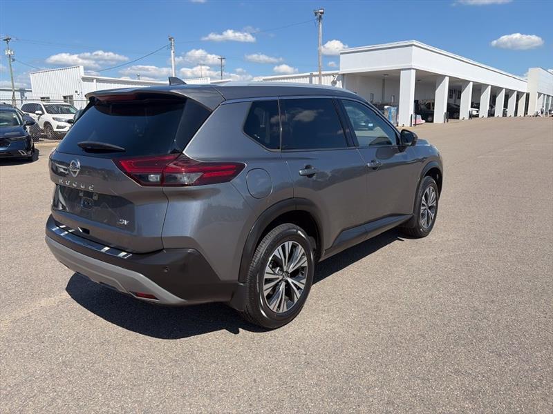 Nissan Rogue SV 2021
