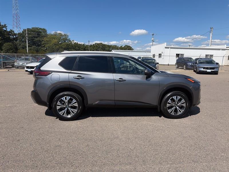 Nissan Rogue SV 2021
