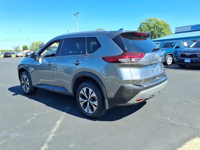 Nissan Rogue SV 2021