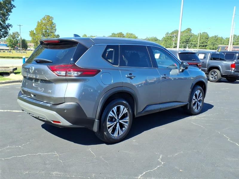 Nissan Rogue SV 2021