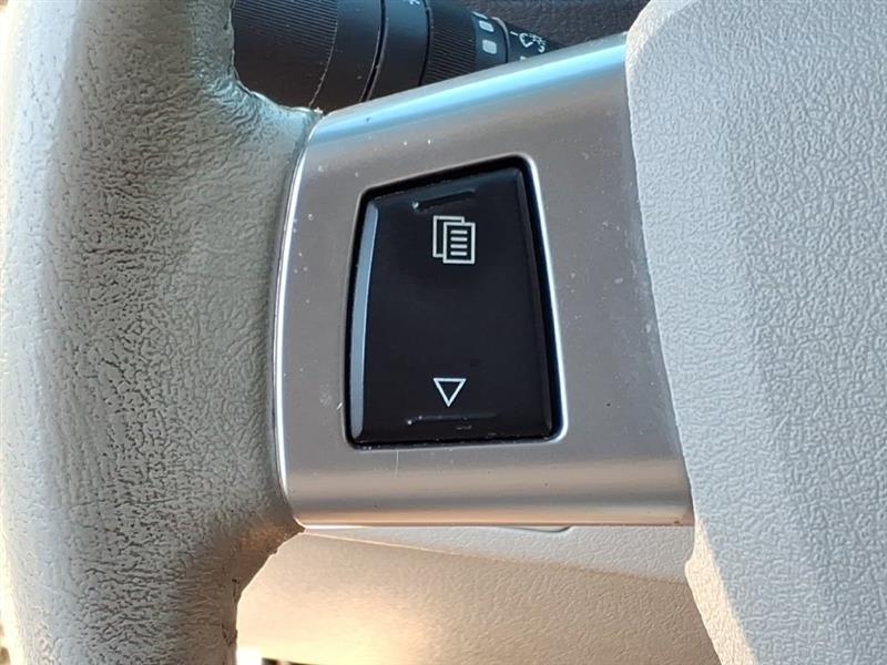 Jeep Grand Cherokee Limited 4WD 2010