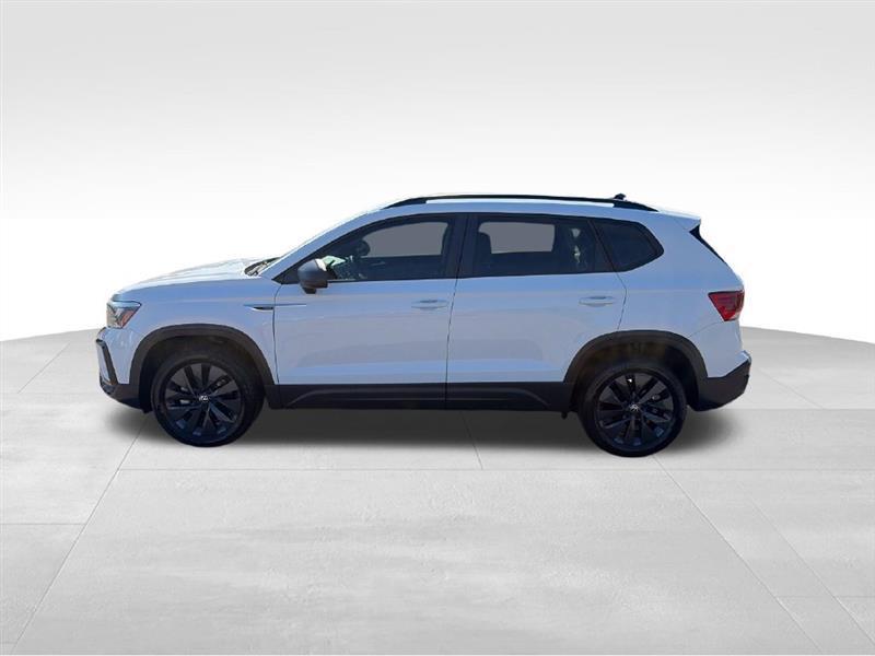 Volkswagen Taos S 2022