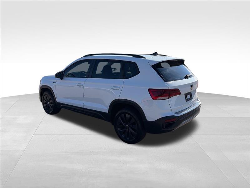 Volkswagen Taos S 2022
