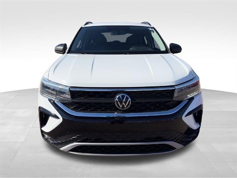 Volkswagen Taos S 2022