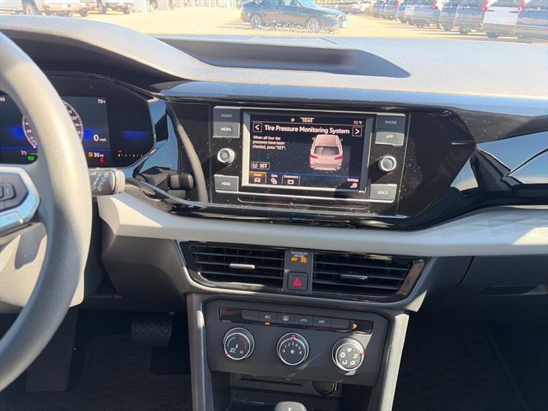 Volkswagen Taos S 2022