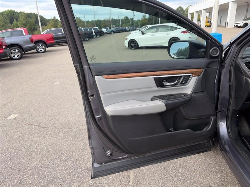 Honda CR-V Touring 2WD 2017