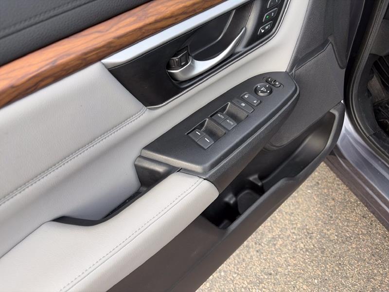 Honda CR-V Touring 2WD 2017