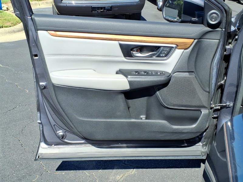 Honda CR-V Touring 2WD 2017