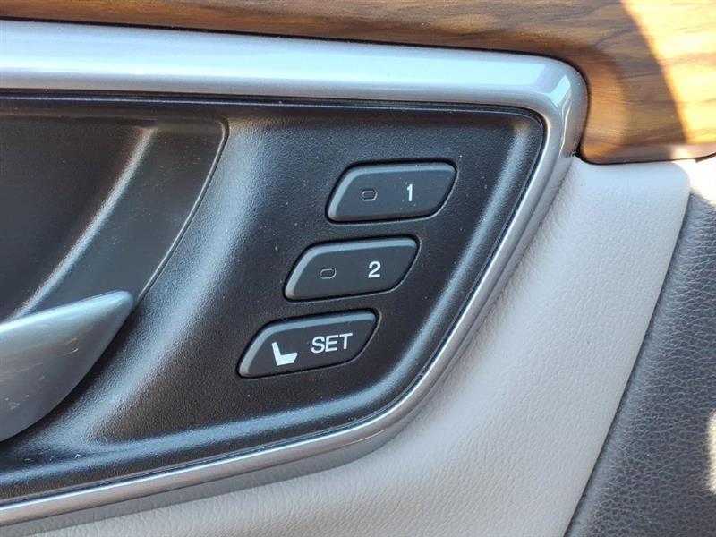 Honda CR-V Touring 2WD 2017