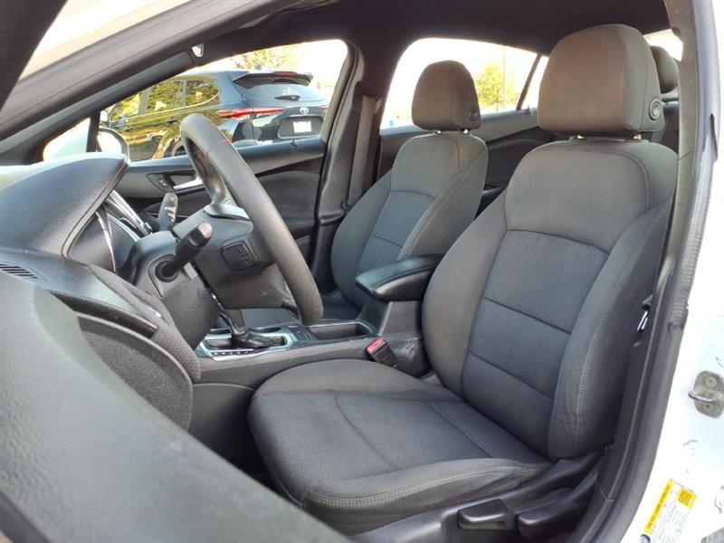 Used 2018 Chevrolet Cruze LT with VIN 1G1BE5SM7J7124808 for sale in Sanford, NC