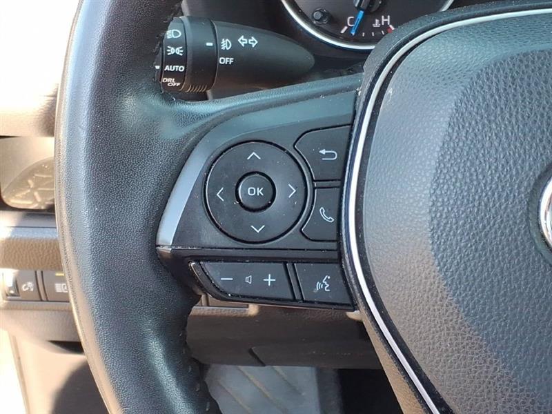 Toyota RAV4 Hybrid XLE AWD 2021