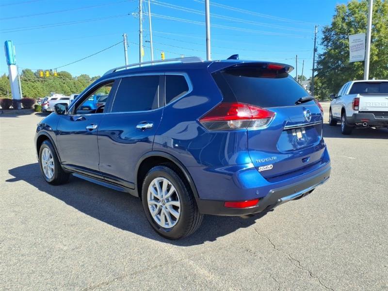 Nissan Rogue SV 2WD 2020