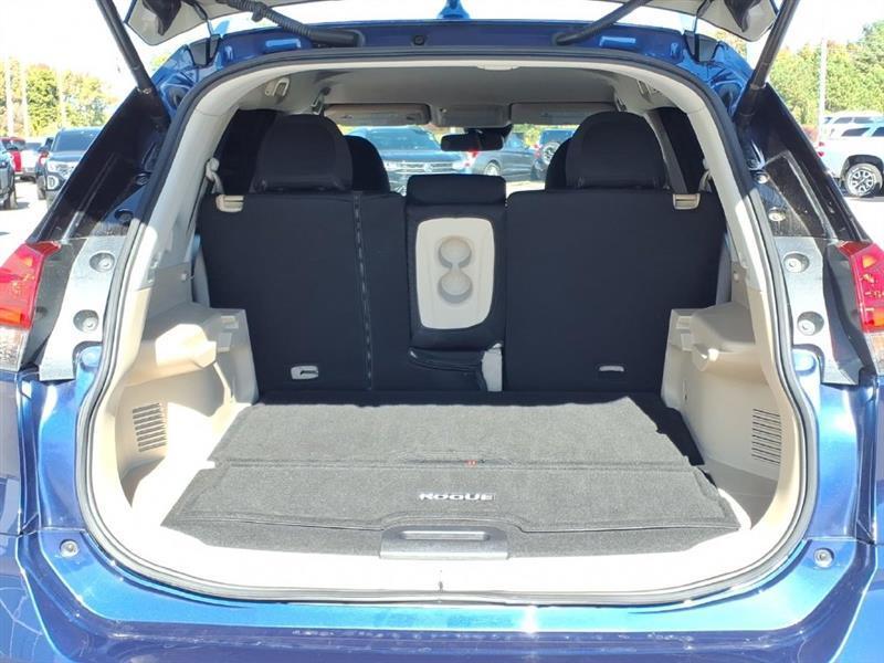 Nissan Rogue SV 2WD 2020
