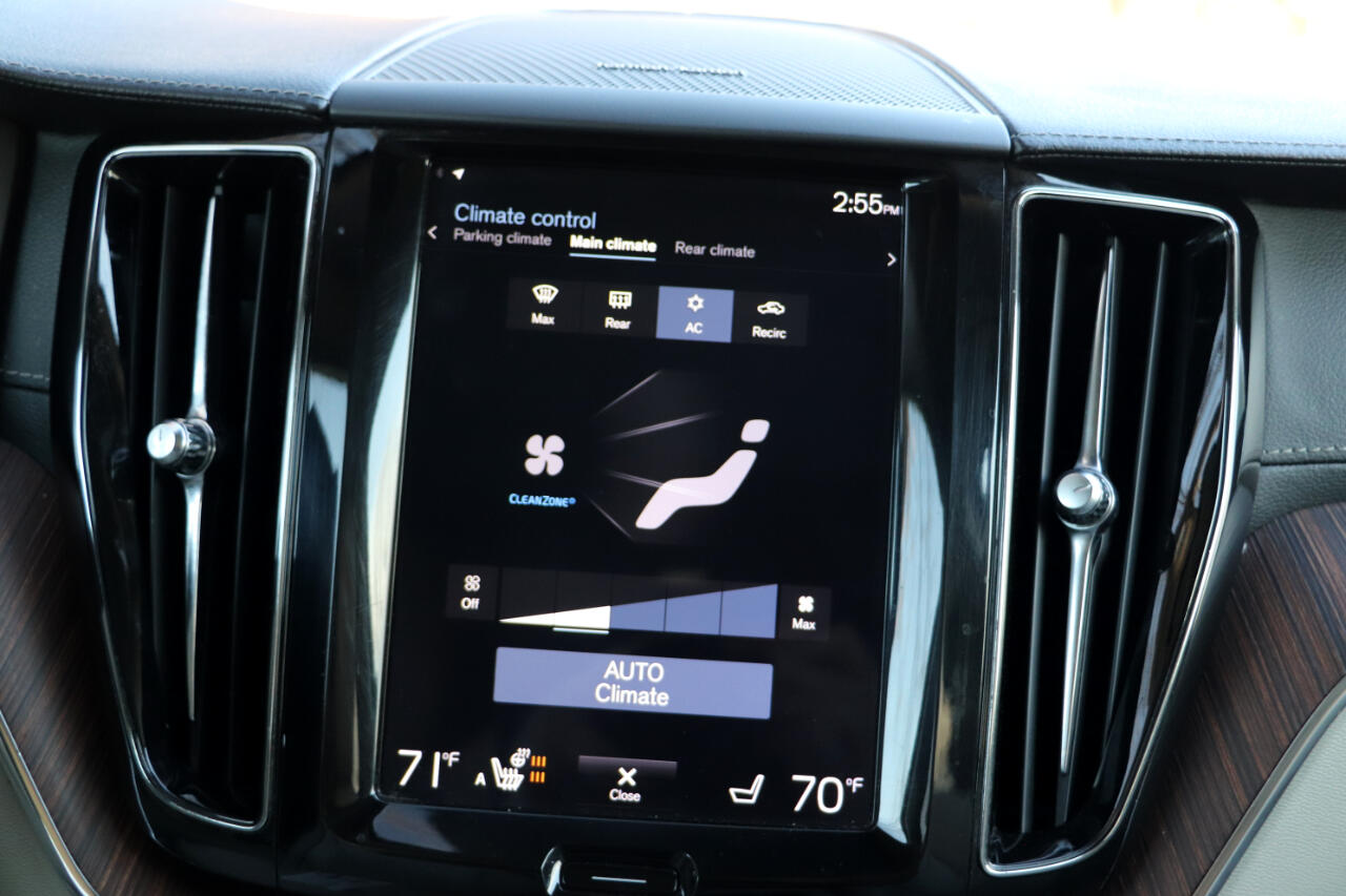 2019 Volvo XC60 T6 Inscription photo 23