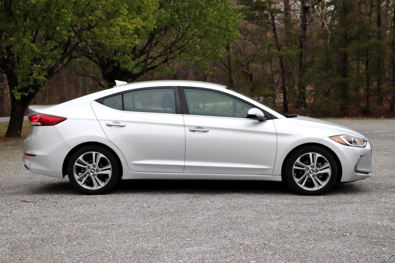 2017 Hyundai Elantra Limited photo 2