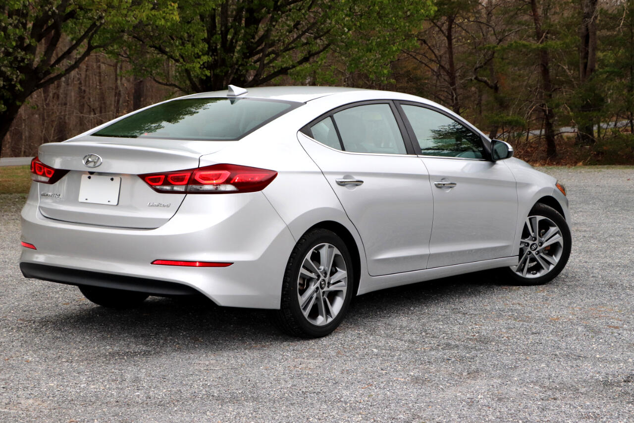 2017 Hyundai Elantra Limited photo 3
