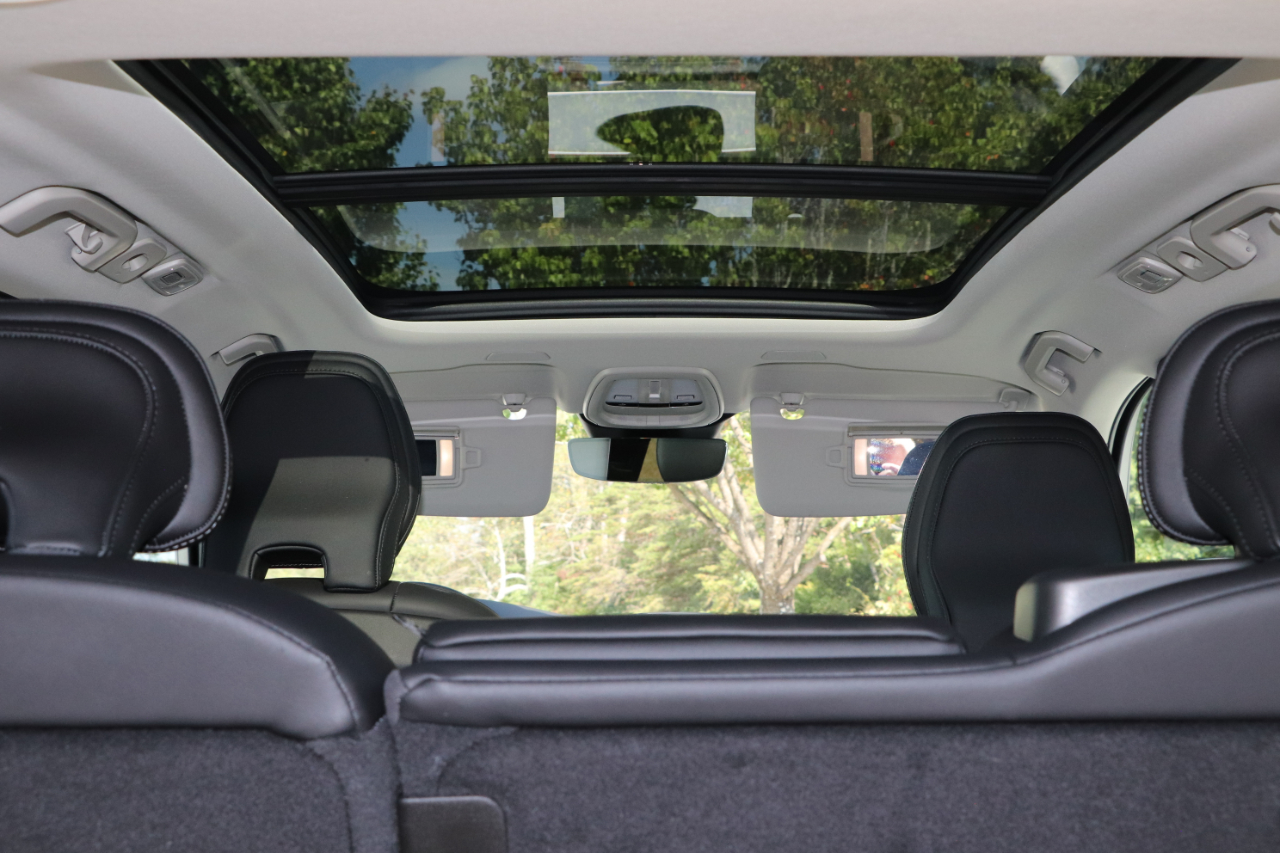 2022 Volvo XC60 B5 Inscription photo 4