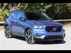 2020 Volvo XC40 