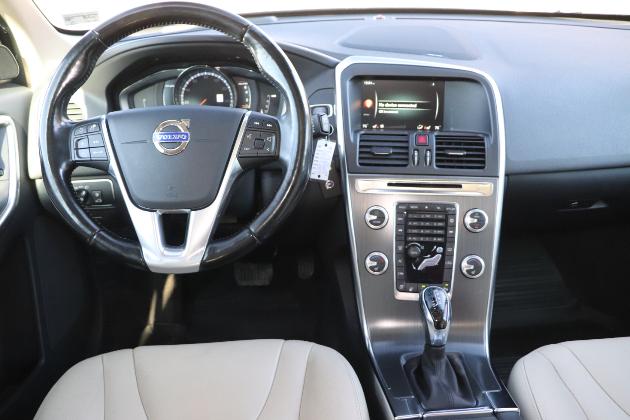 Volvo XC60 T6 Drive-E Platinum AWD 2016