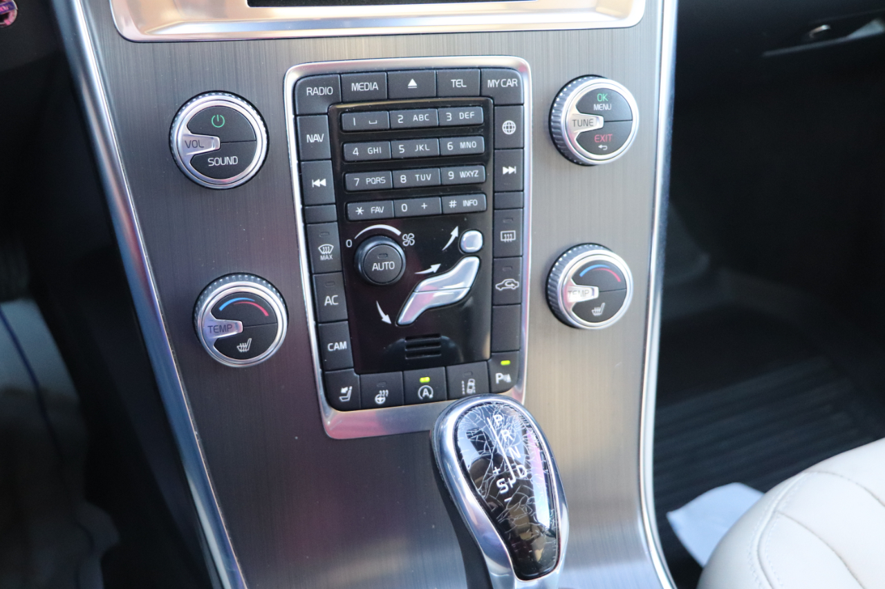 Volvo XC60 T6 Drive-E Platinum AWD 2016