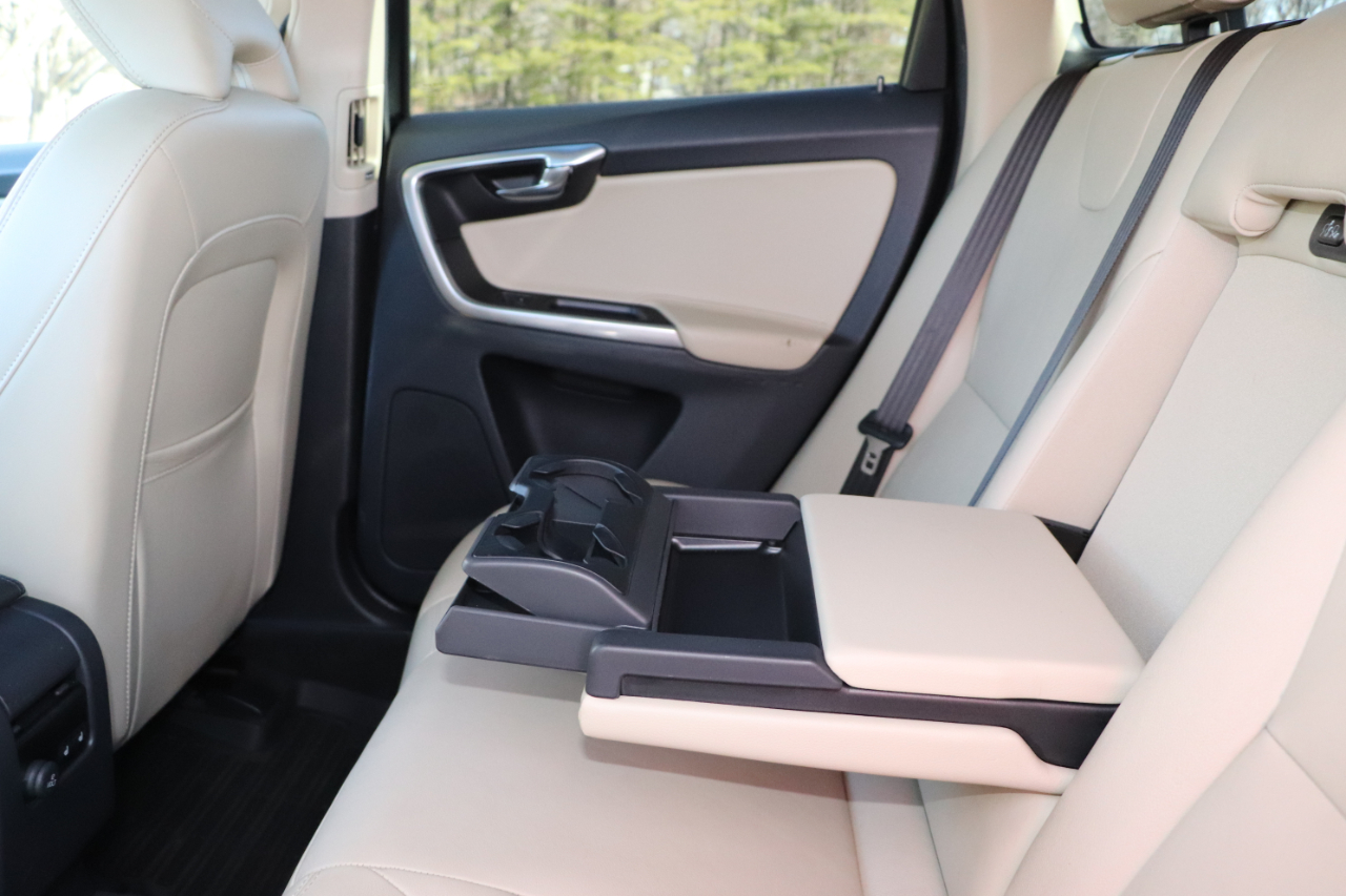 Volvo XC60 T6 Drive-E Platinum AWD 2016