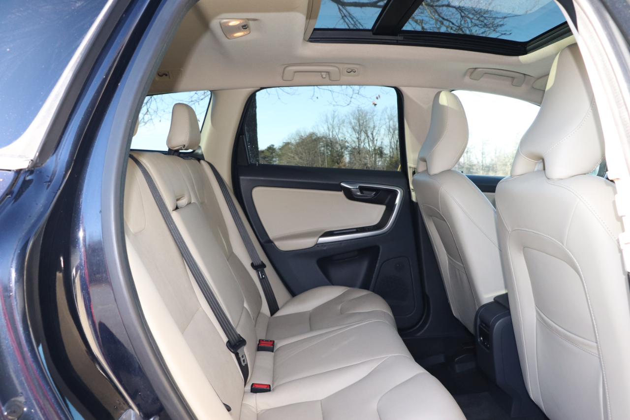 Volvo XC60 T6 Drive-E Platinum AWD 2016