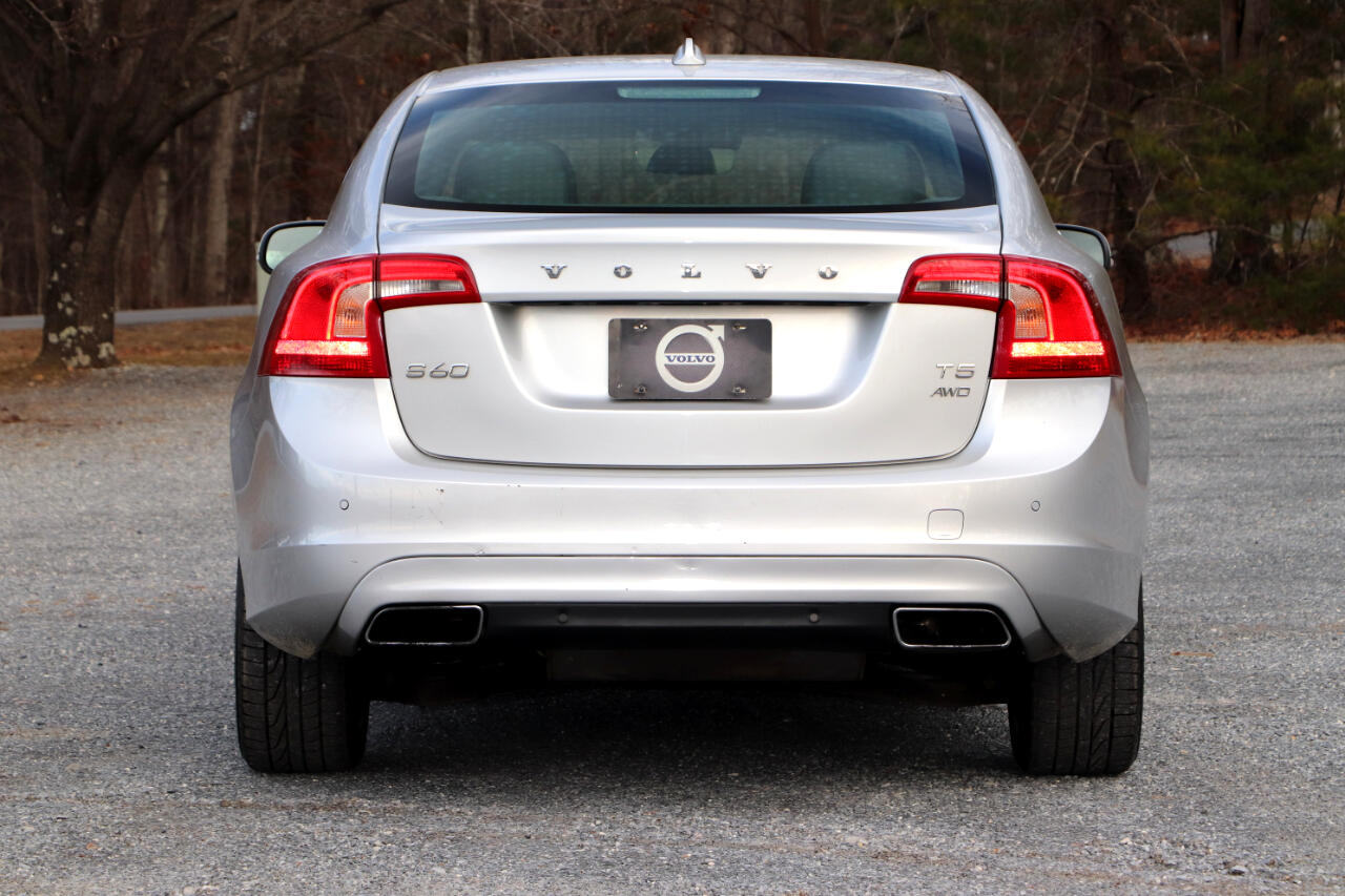 Volvo S60 T5 Premier 4D Sedan AWD 2015