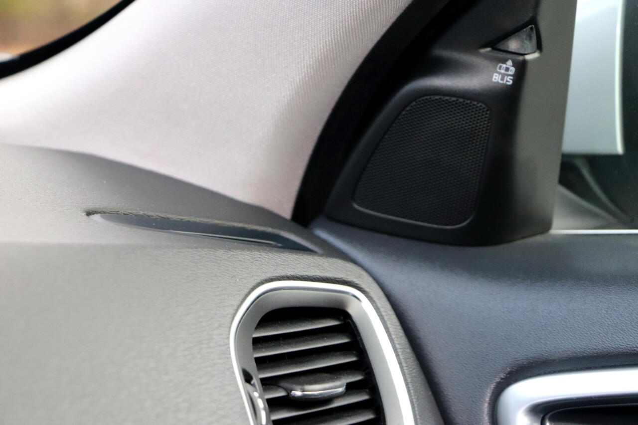 Volvo S60 T5 Premier 4D Sedan AWD 2015