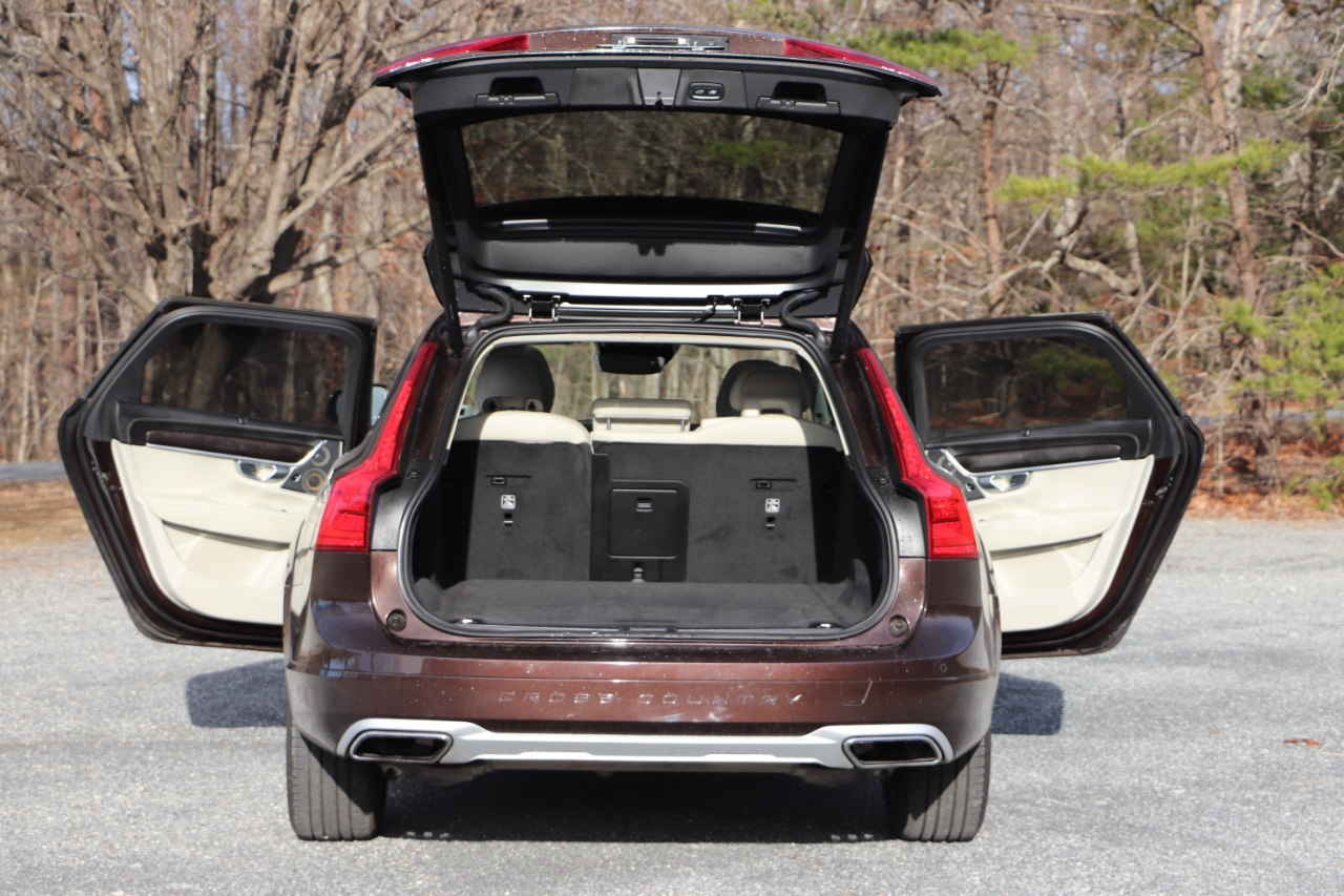 Volvo V90 Cross Country T6 AWD 2017