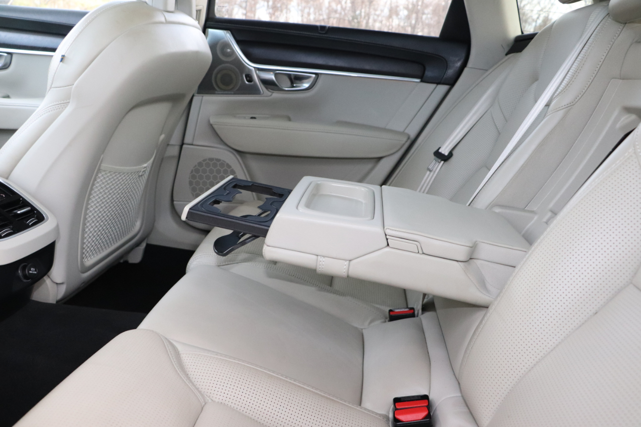 Volvo V90 Cross Country T6 AWD 2017