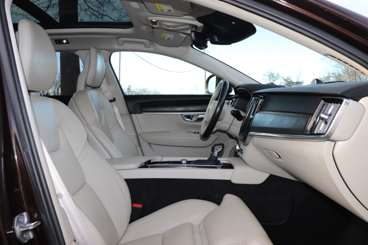 Volvo V90 Cross Country T6 AWD 2017